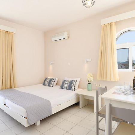 Eugenia Studios & Apartments Ialysos  Luaran gambar